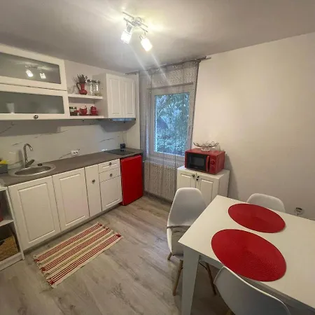 Apartment Buzz *